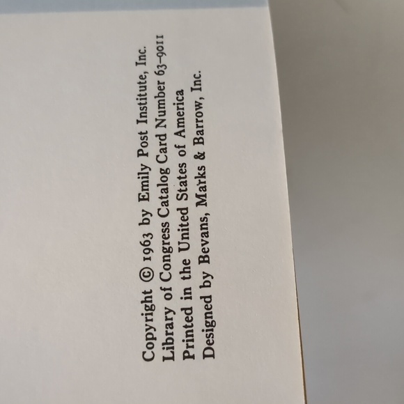 Emily Post: Meal Time Etiquette - 1963 vintage table manners guide - Picture 7 of 15